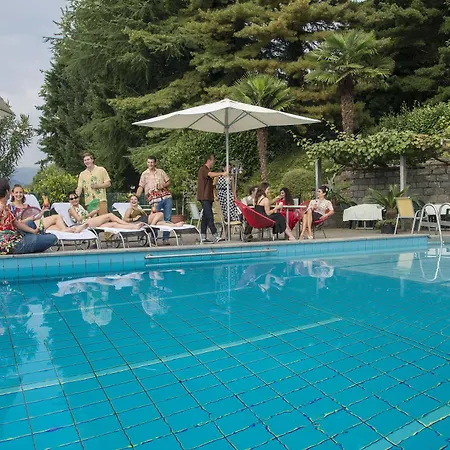 Hotel Vezia 3*